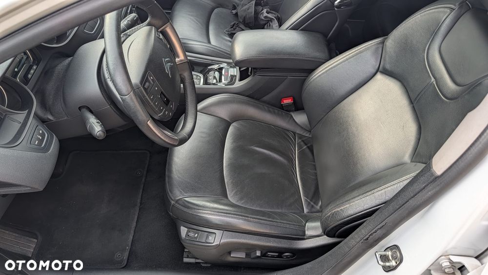 Citroën C5 3.0 HDi V6 Exclusive Equilibre Navi - 9