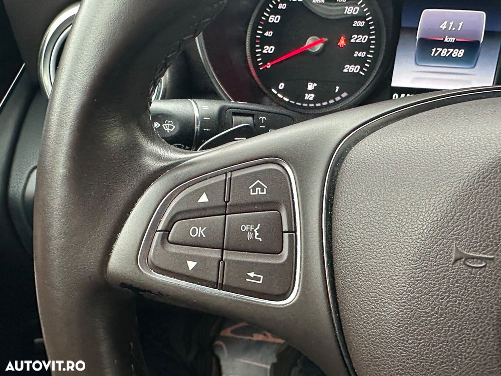 Mercedes-Benz GLC - 22