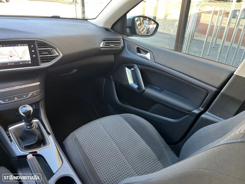 Peugeot 308 SW 1.5 BlueHDi Style J17 - 53