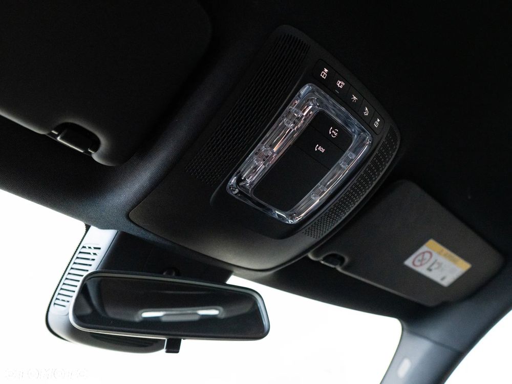 Mercedes-Benz Klasa A 180 Style 7G-DCT - 34