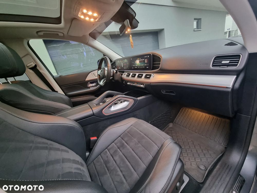 Mercedes-Benz GLE 300 d 4-Matic - 13