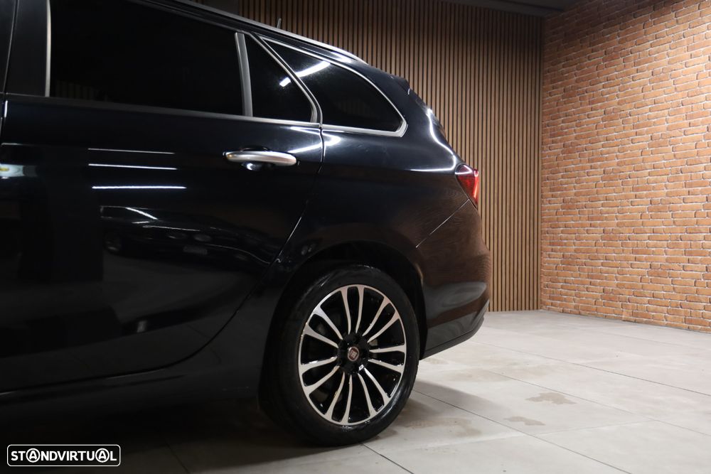 Fiat Tipo Station Wagon 1.3 MultiJet Lounge - 33