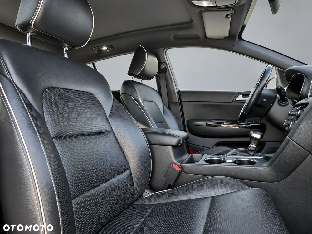 Kia Sportage - 11