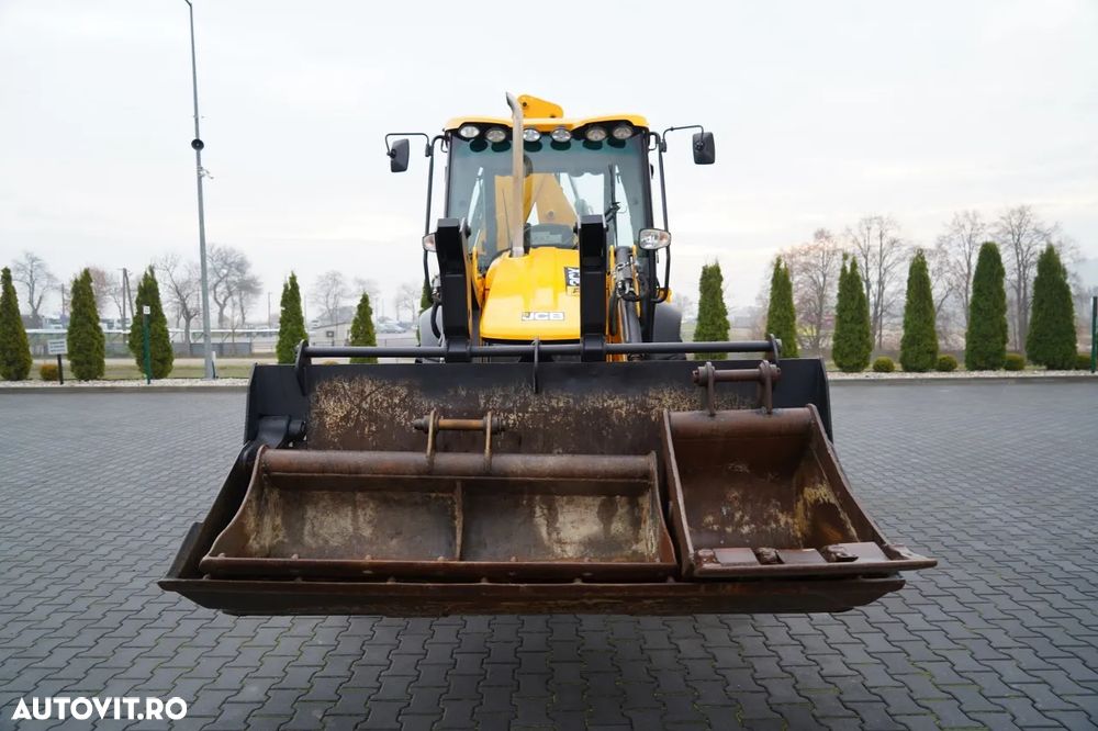 JCB 3CX / BULDOEXCAVATOR / JOYSTICK / CUPLU RAPID / AER CONDIȚIONAT / - 14