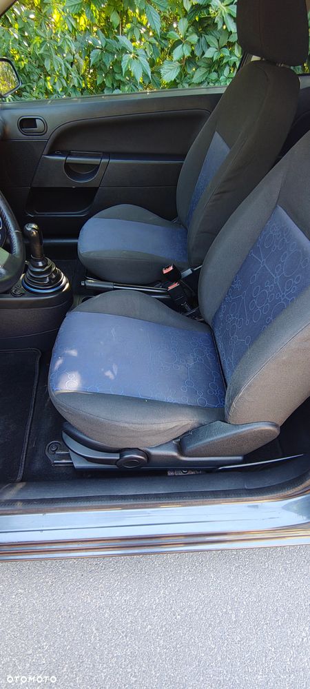 Ford Fiesta 1.4 Style - 22