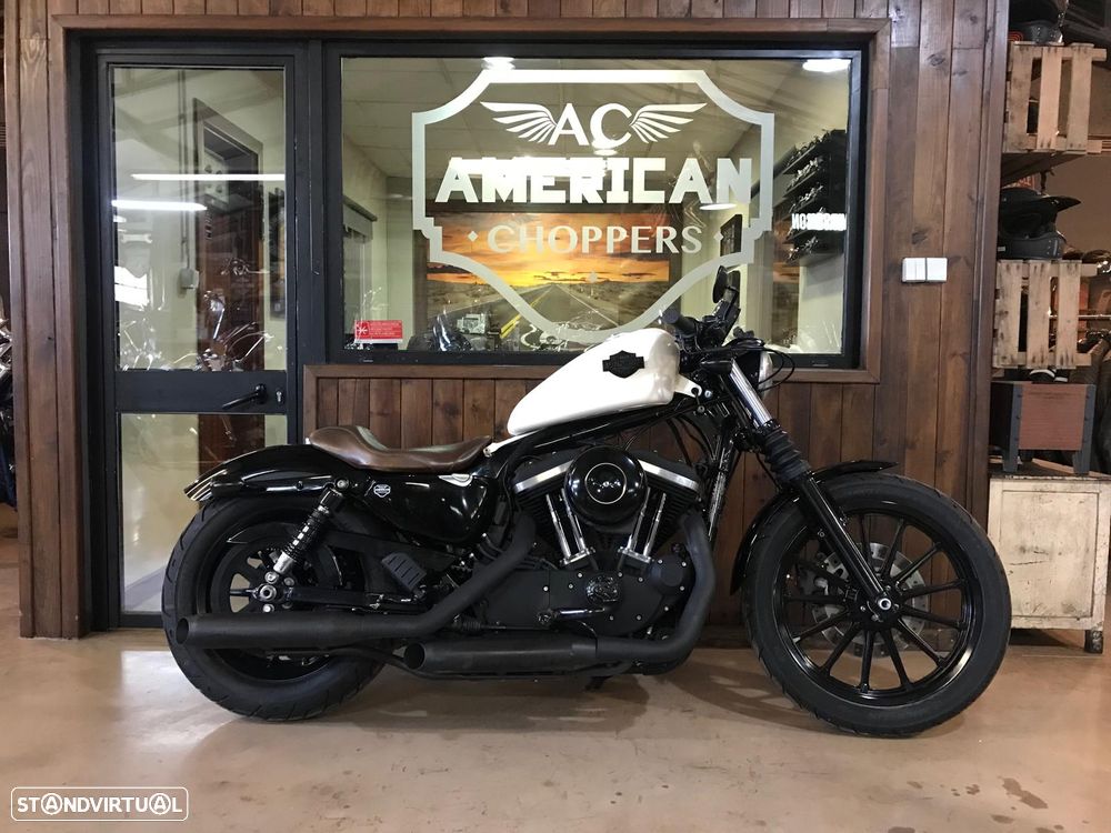 Harley-Davidson Sportster XL 883 Iron - 1