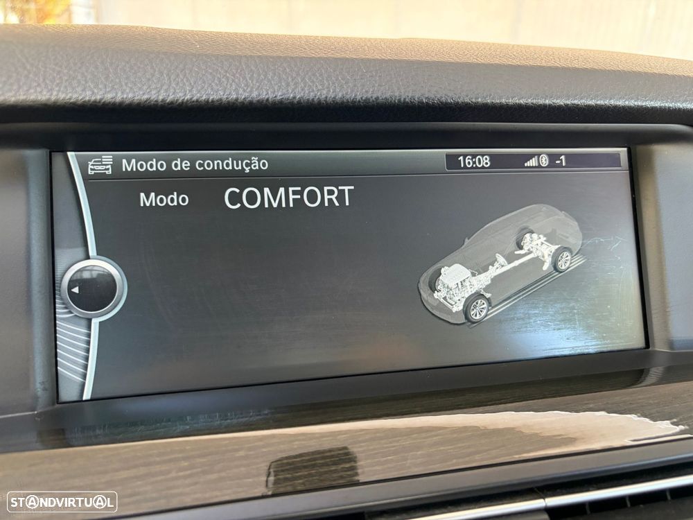 BMW 535 d xDrive Exclusive Auto - 37