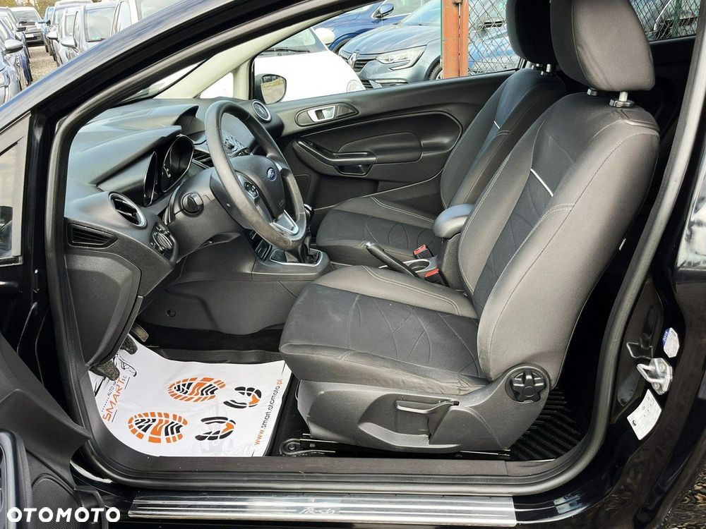 Ford Fiesta 1.0 EcoBoost S&S TREND - 28