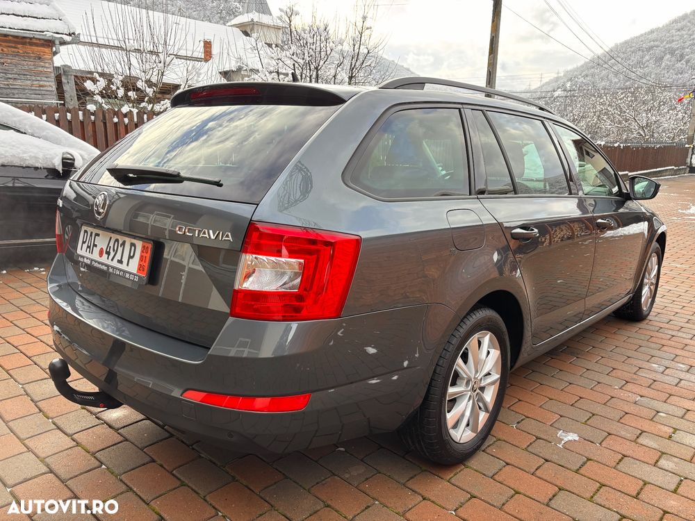 Skoda Octavia 2.0 TDI ELEGANCE - 3