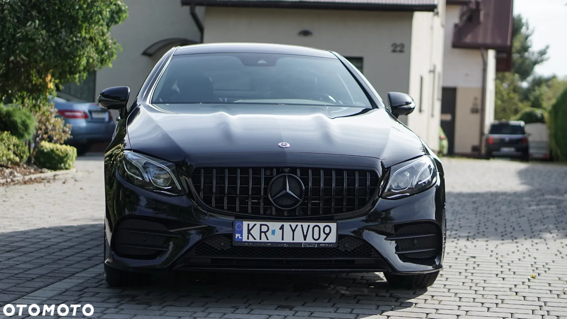 Mercedes-Benz Klasa E 220 d Coupe 4-Matic AMG - 6