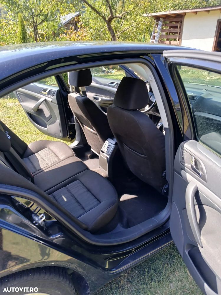 Skoda Octavia 2.0 TDI Business - 4