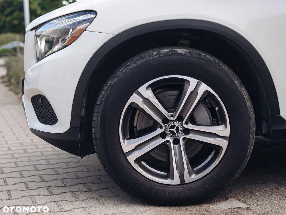 Mercedes-Benz GLC 300 4-Matic - 16