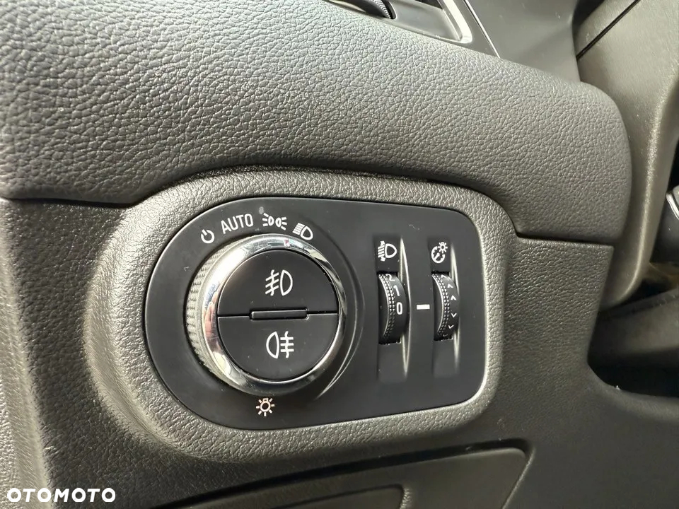 Opel Zafira Tourer 1.4 Turbo ecoFLEX Start/Stop Business Innovation - 20