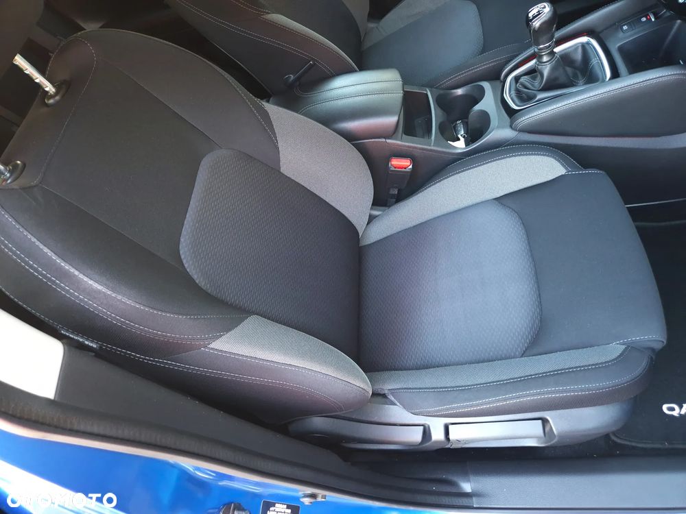 Nissan Qashqai 1.3 DIG-T N-Connecta - 34