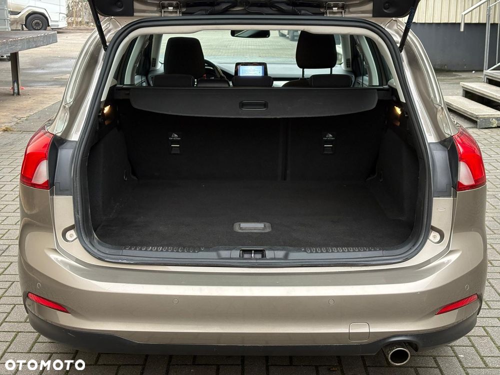 Ford Focus SW 1.5 EcoBlue S&S TITANIUM - 22