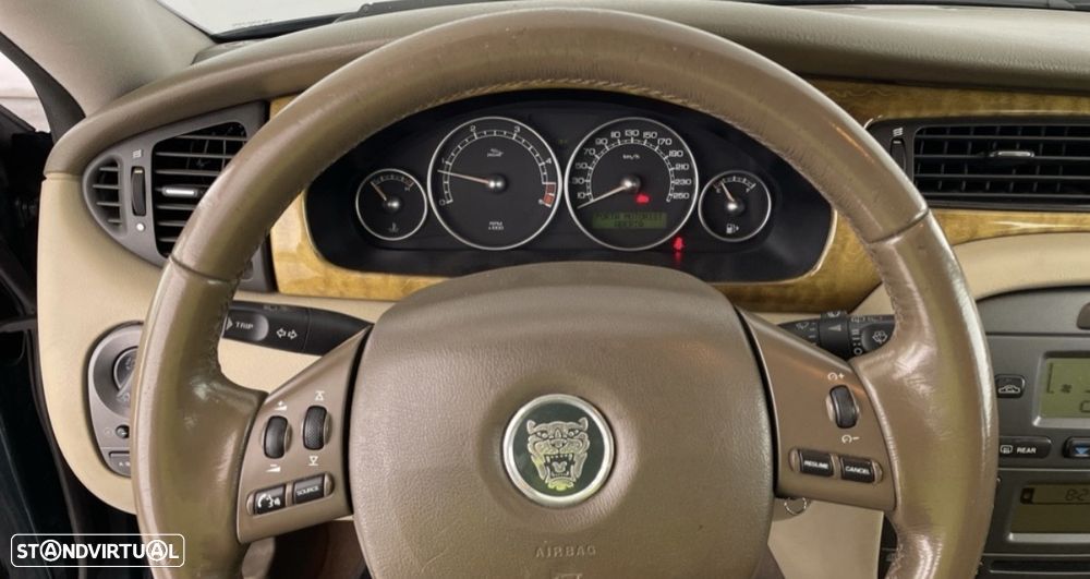 Jaguar X-Type SW 2.0 D Executive - 11