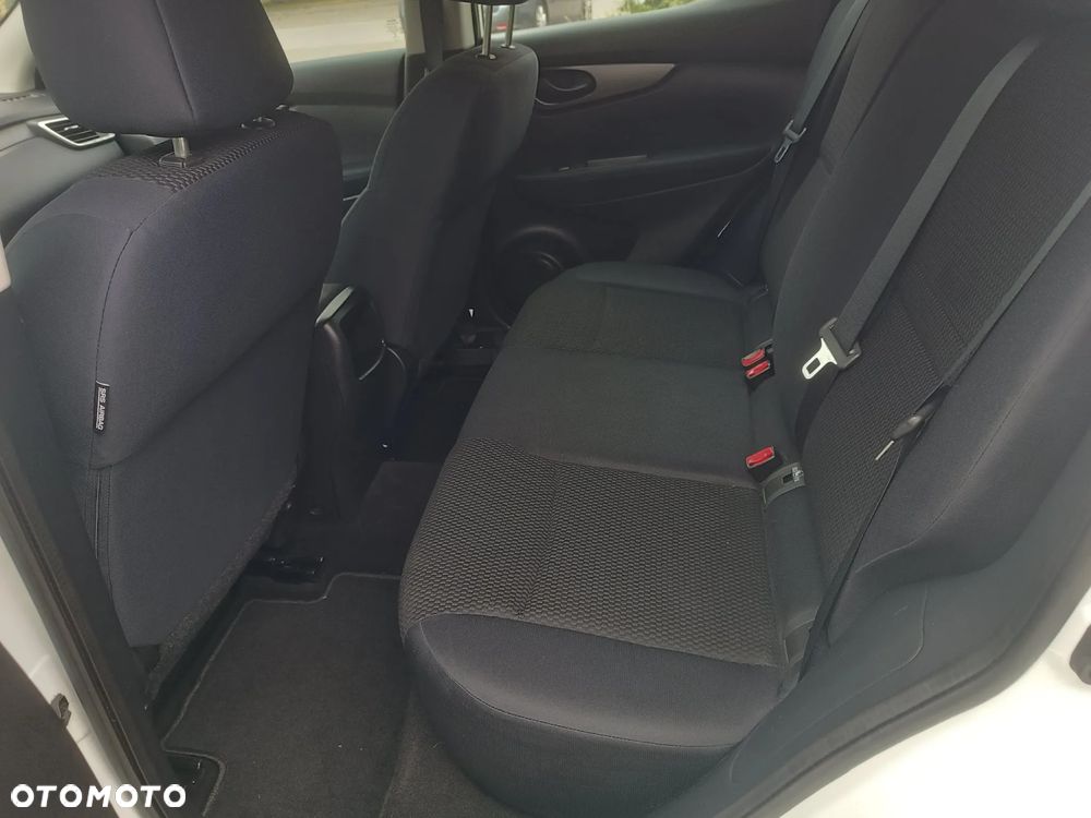 Nissan Qashqai 1.2 DIG-T N-Connecta - 13