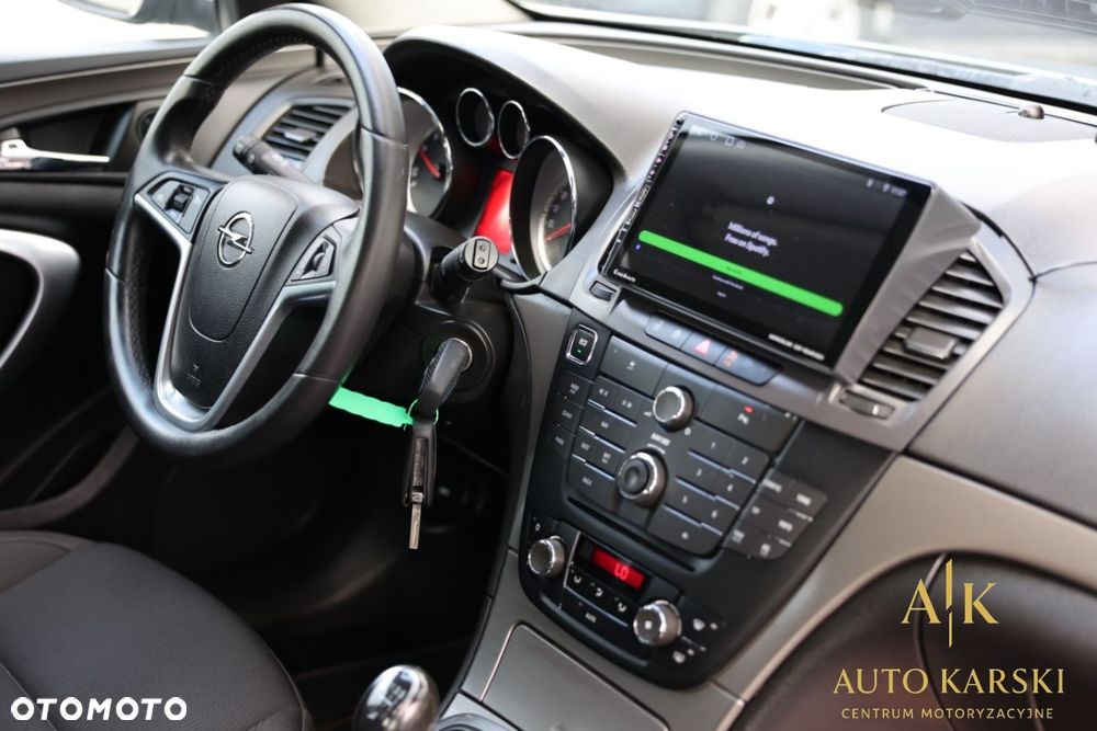 Opel Insignia - 21