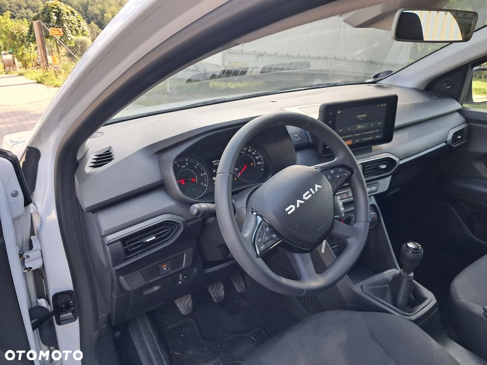 Dacia Sandero - 7