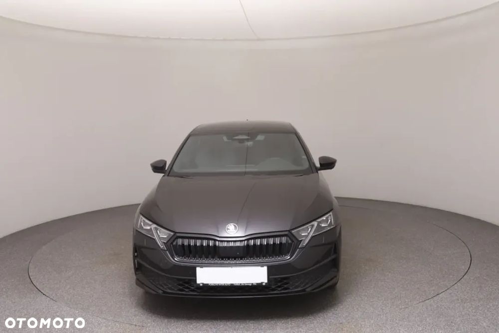 Skoda Octavia 1.5 TSI mHEV Sportline DSG - 4