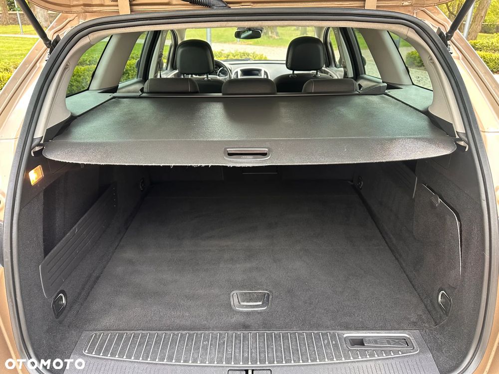 Opel Astra 1.4 Turbo Style - 23