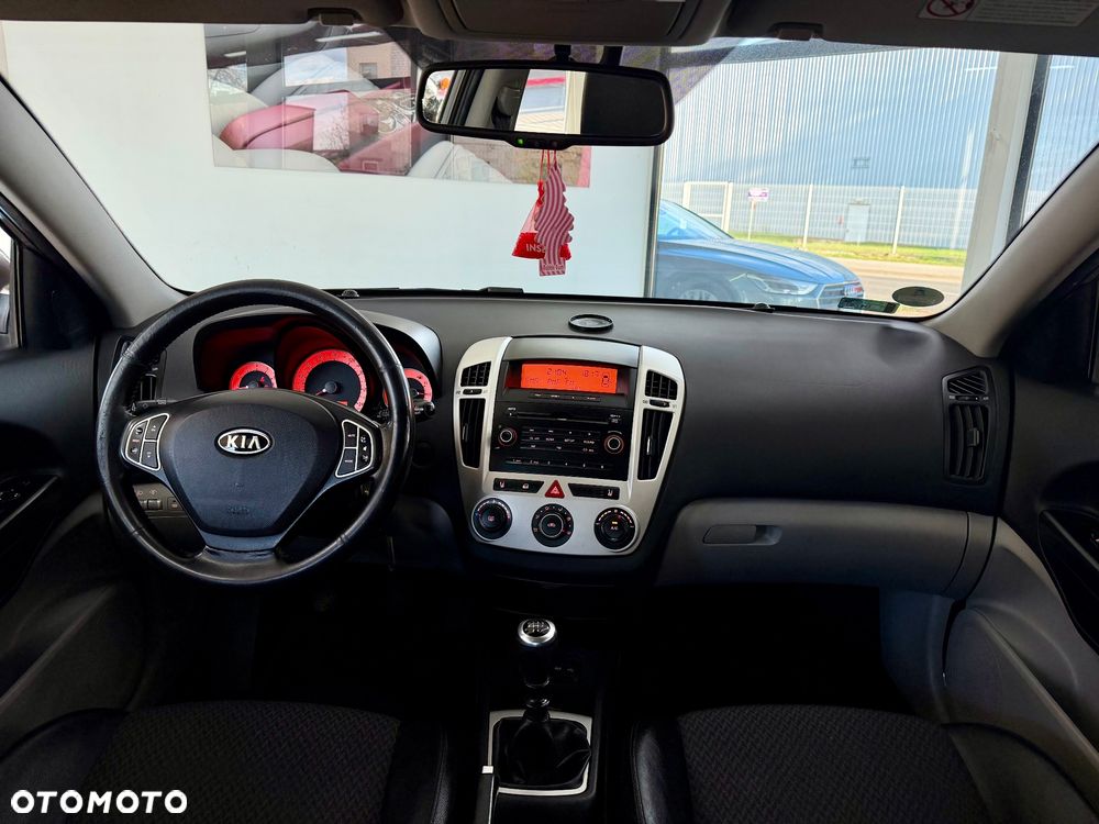 Kia Ceed 1.6 CVVT EX - 21