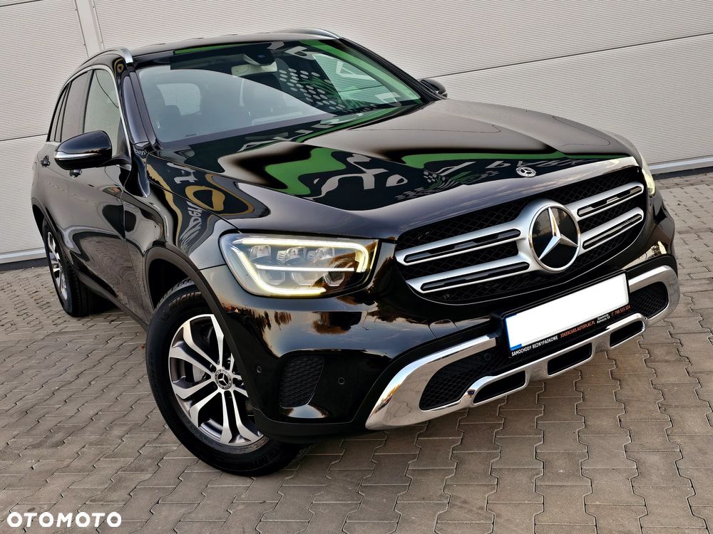 Mercedes-Benz GLC 200 4Matic 9G-TRONIC Exclusive - 11