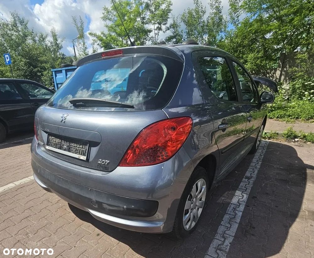 Peugeot 207 1,4 B 70 KW / 95 KM (kod lak: KTHC) pojazd na części - 7