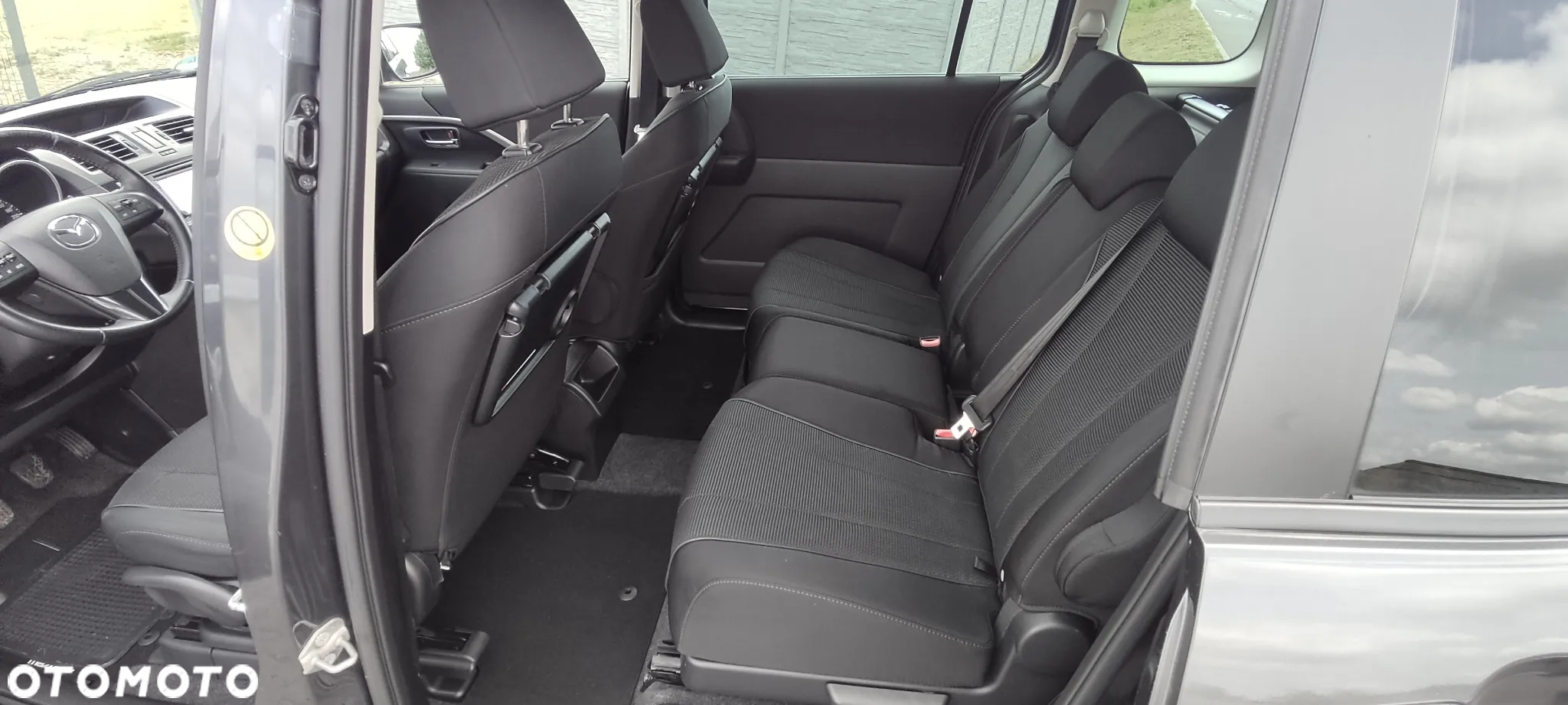 Mazda 5 1.8 Exclusive + - 26