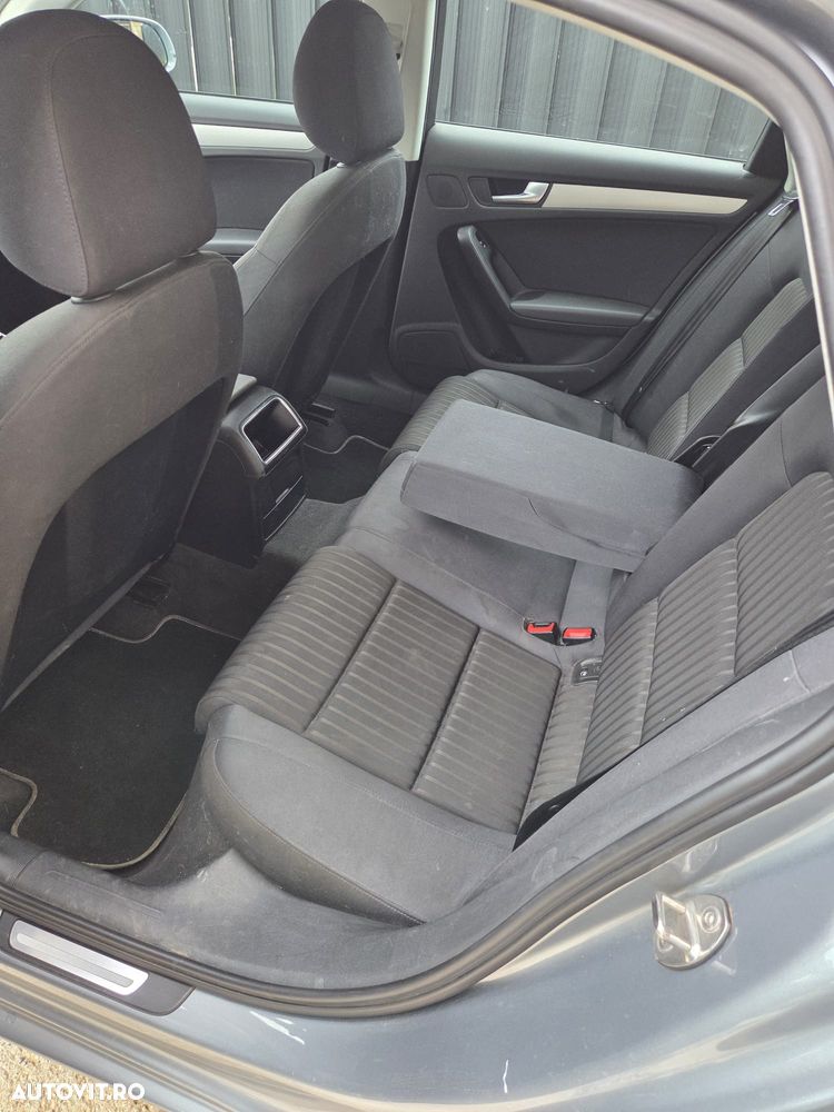 Audi A4 2.0 TDI B8 Multitronic - 11