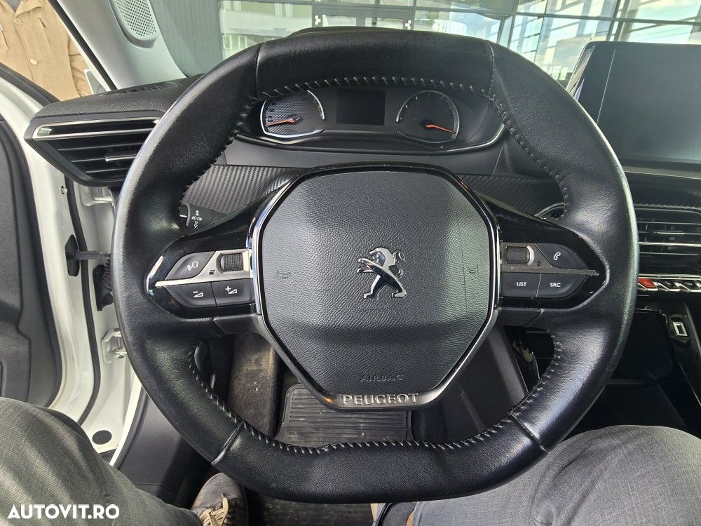 Peugeot 2008 1.5 BlueHDI FAP Active - 22