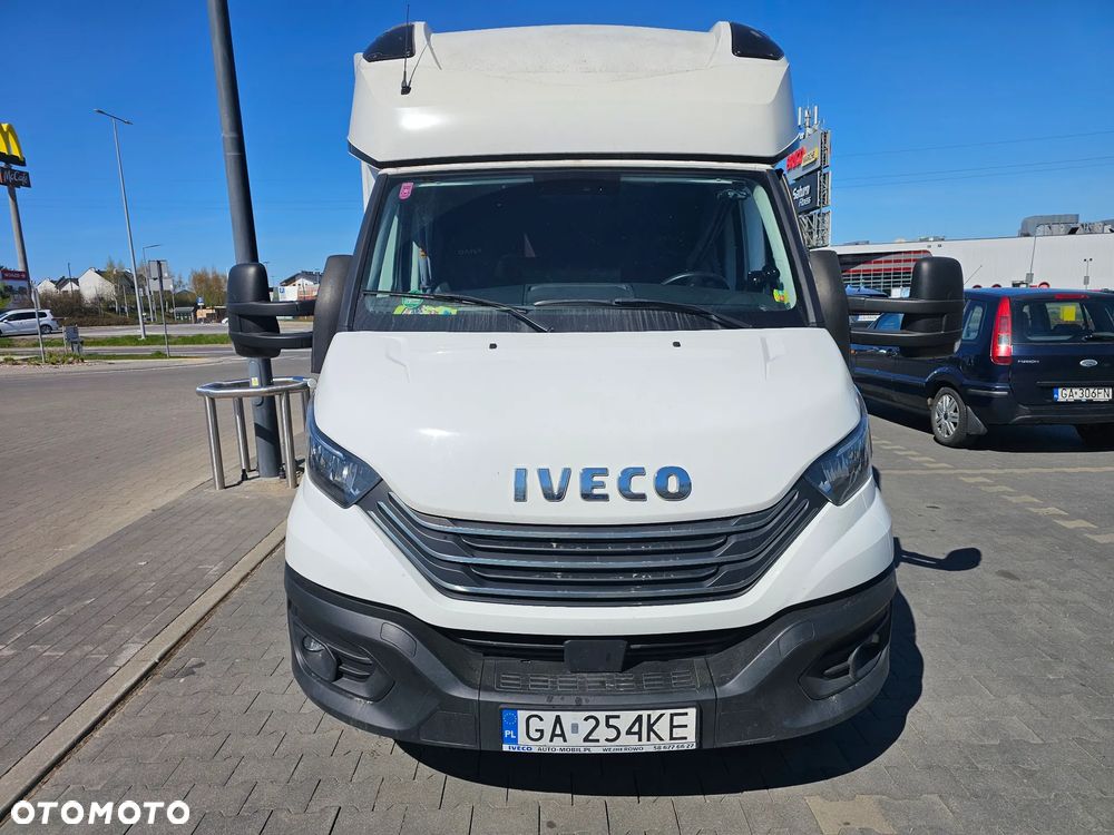 Iveco 35S18 - 28