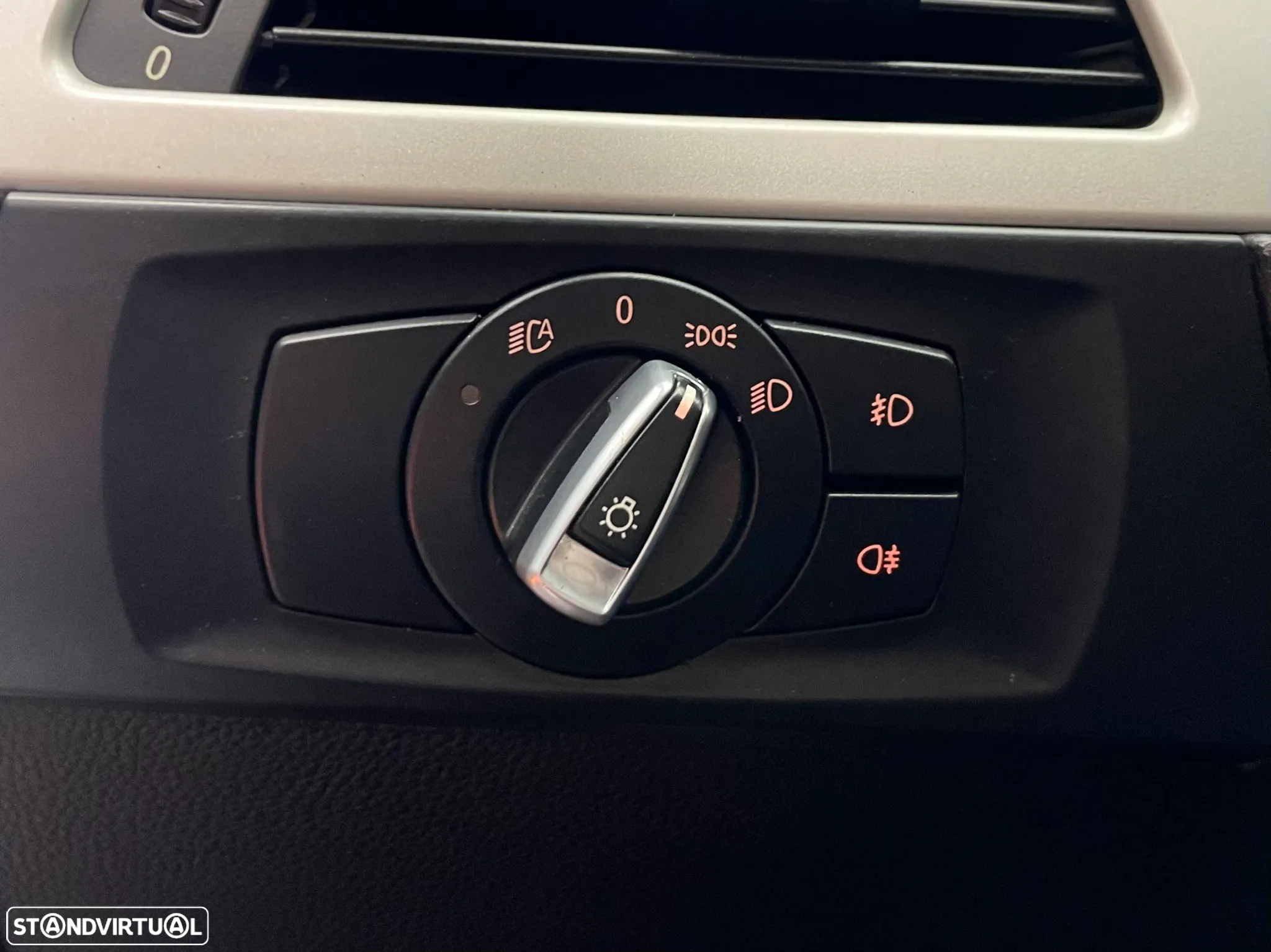BMW 320 d Touring Navigation - 23