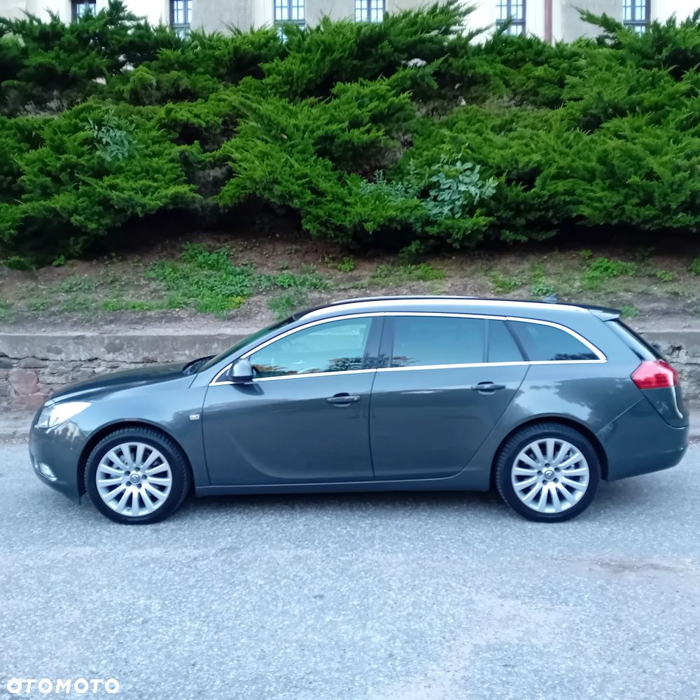 Opel Insignia 2.0 CDTI - 9
