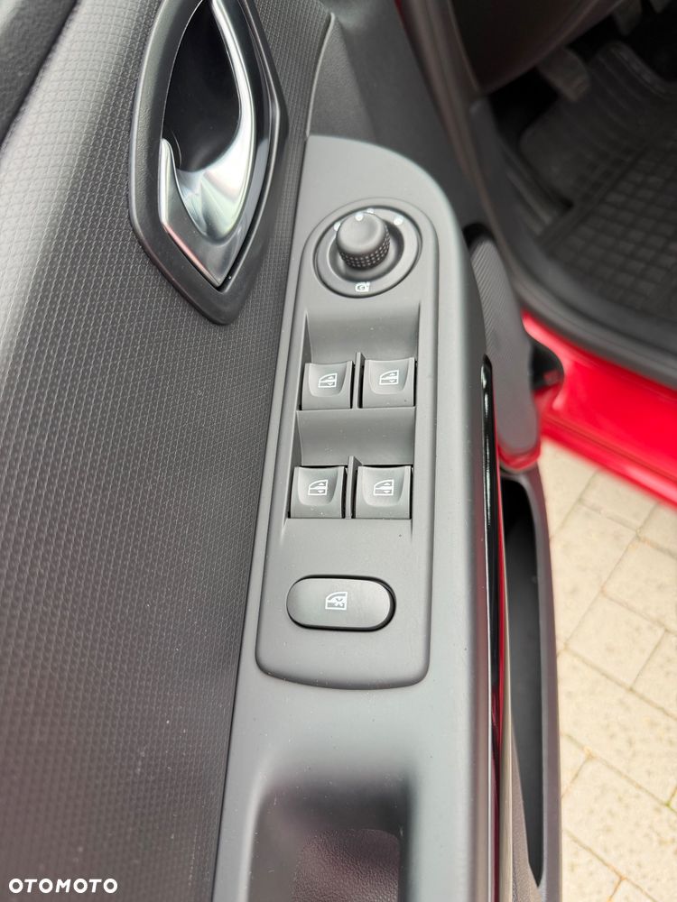 Renault Clio 0.9 Energy TCe Limited EU6 - 8