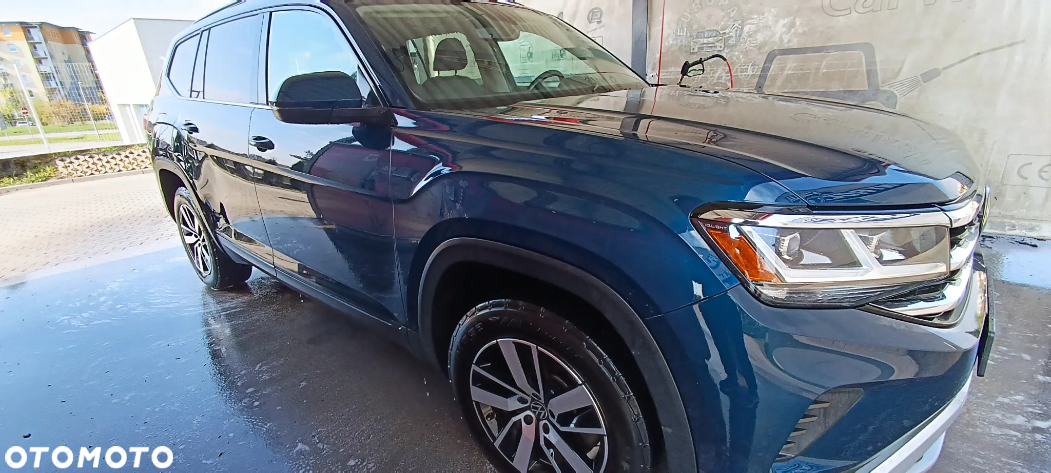 Volkswagen Atlas - 2
