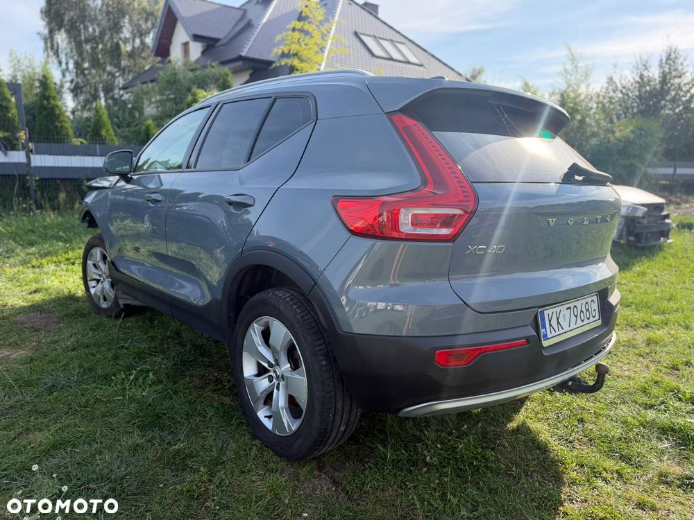 Volvo XC 40 - 4