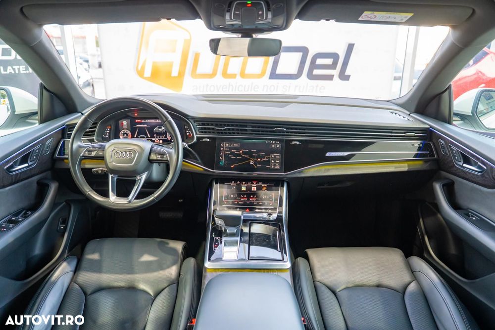 Audi Q8 - 18