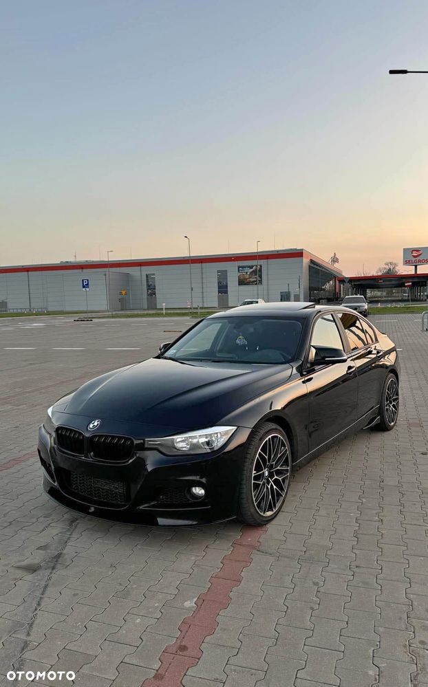 BMW Seria 3 328i - 21