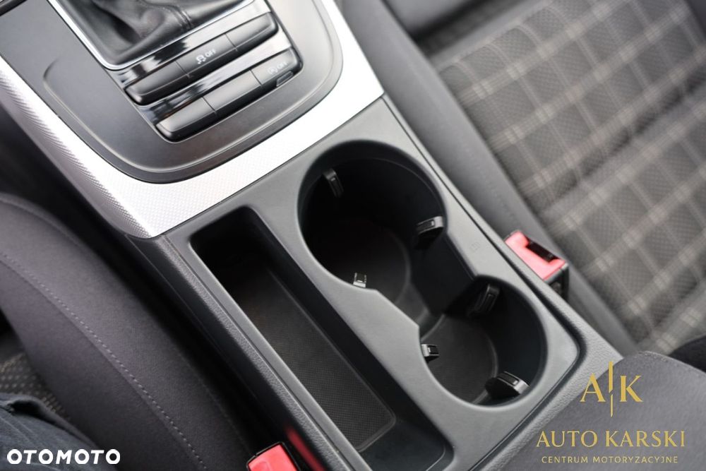 Audi A4 Avant - 29