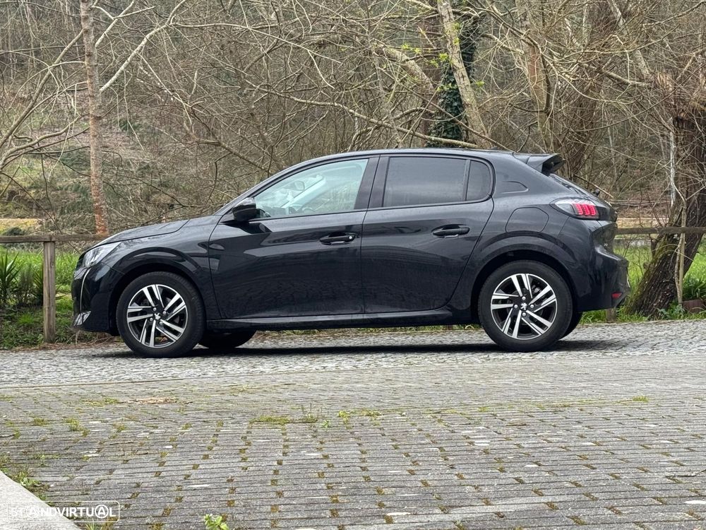 Peugeot 208 1.2 PureTech Allure EAT8 - 10