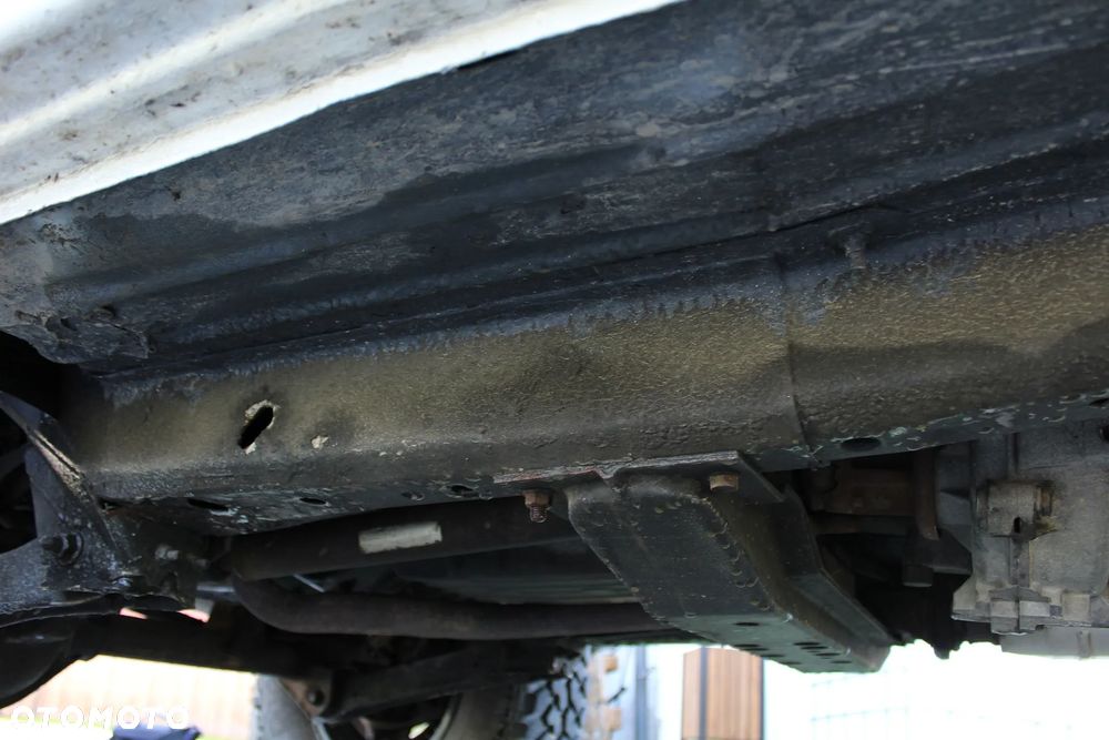 Jeep Cherokee 4.0 Limited - 29