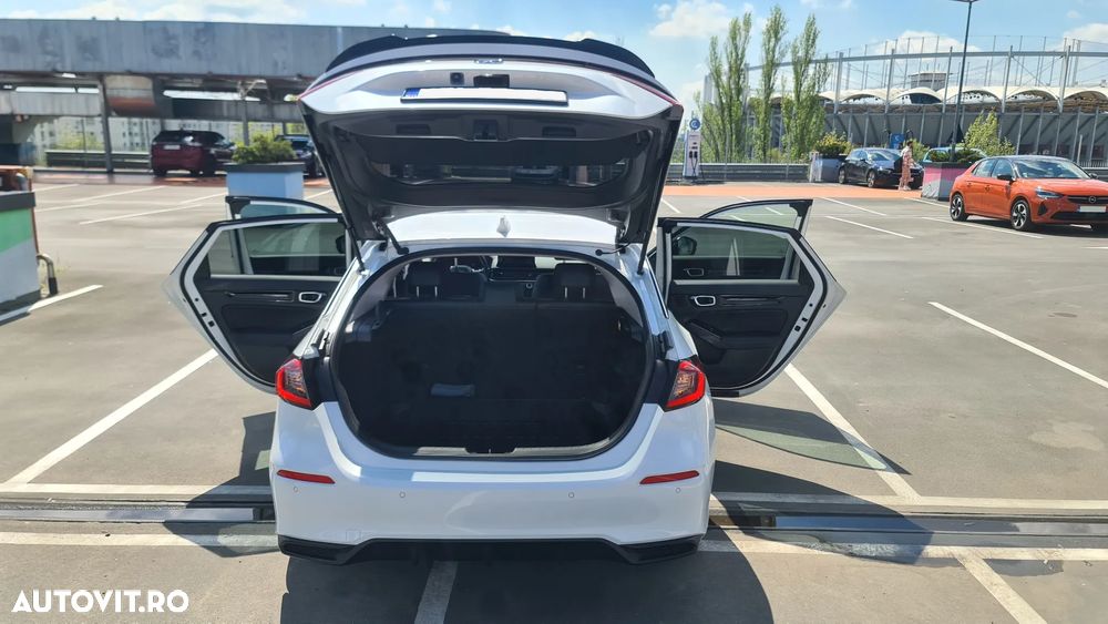 Honda Civic 2.0 e:HEV E-CVT Advance - 15