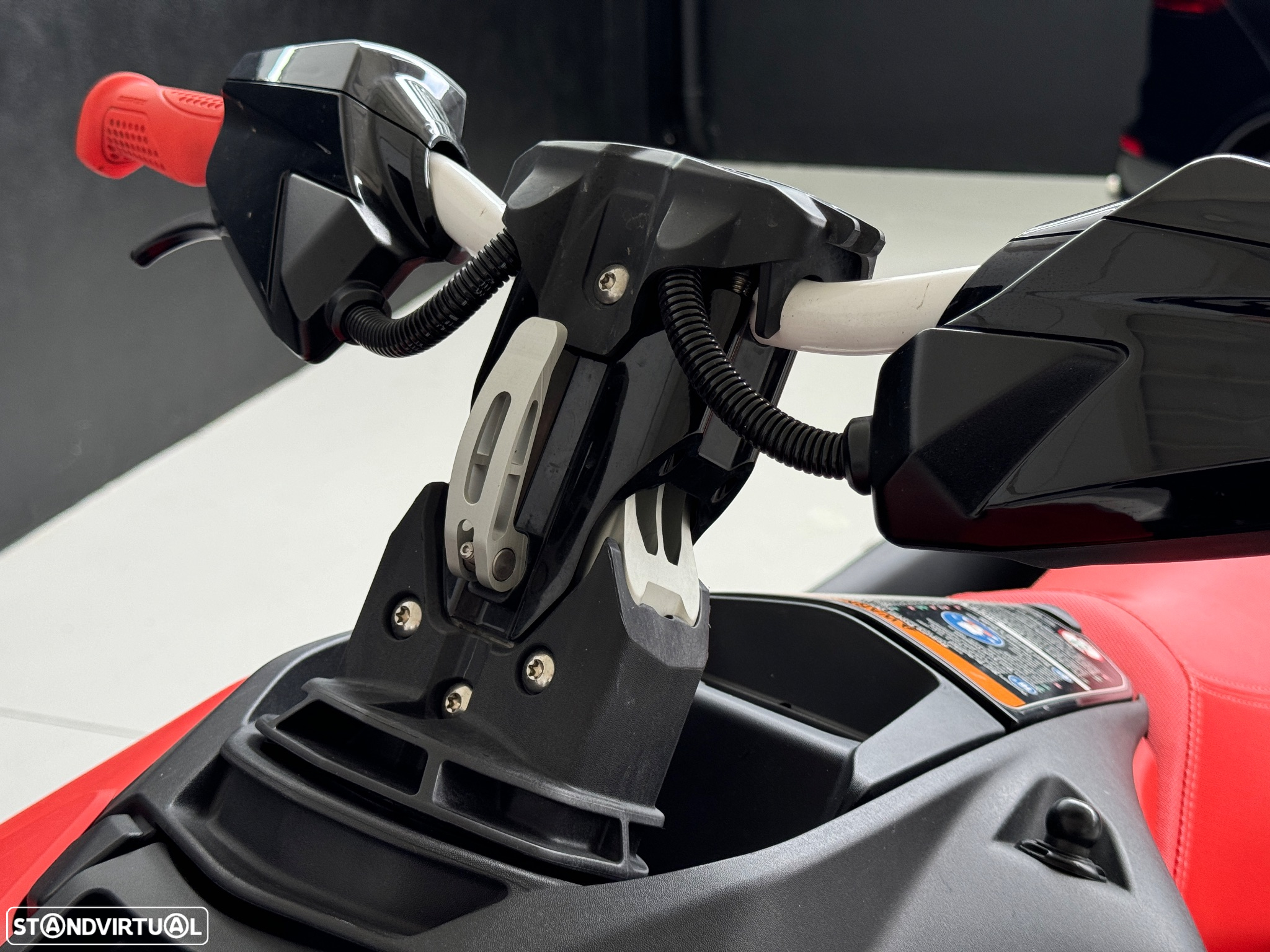 Sea-Doo Spark Trixx - 10
