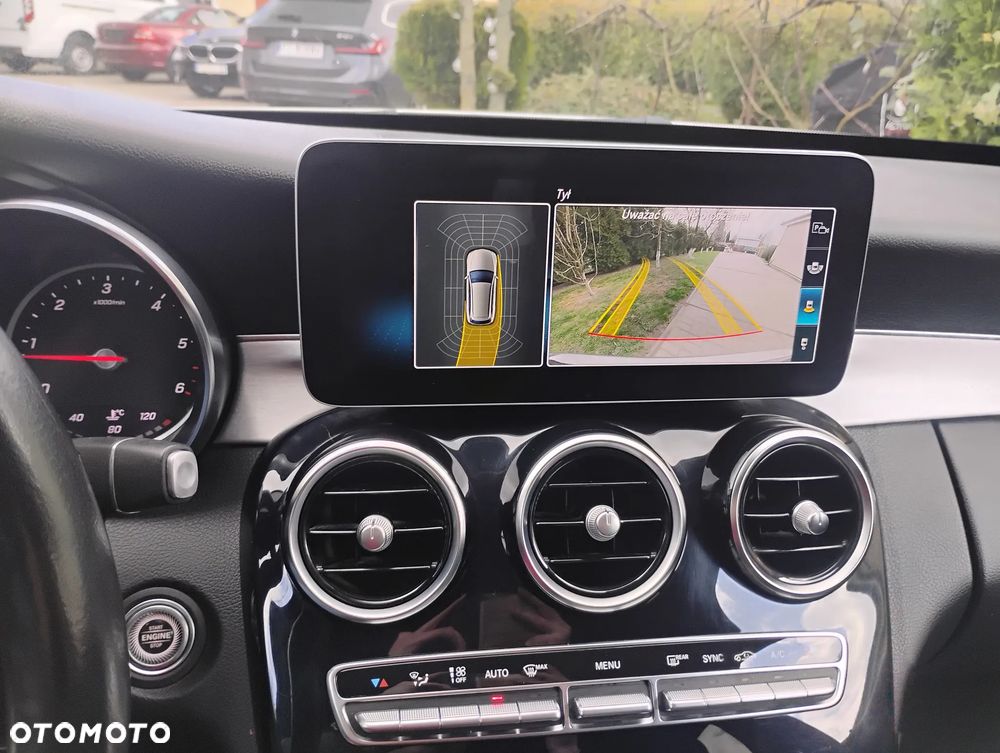 Mercedes-Benz Klasa C 220 d 4Matic 9G-TRONIC Avantgarde - 20
