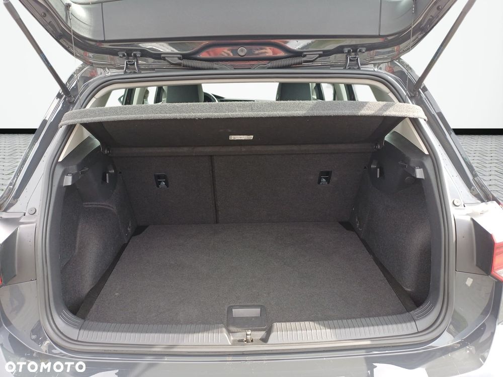Volkswagen Golf 1.0 TSI Life - 20