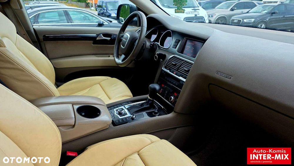Audi Q7 - 30