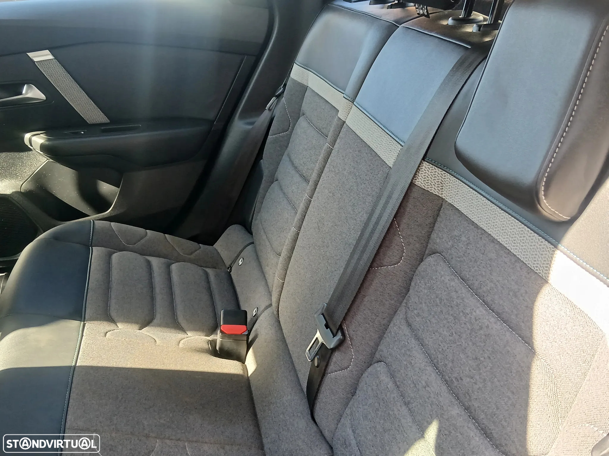 Citroën C4 1.5 BlueHDi Feel - 18