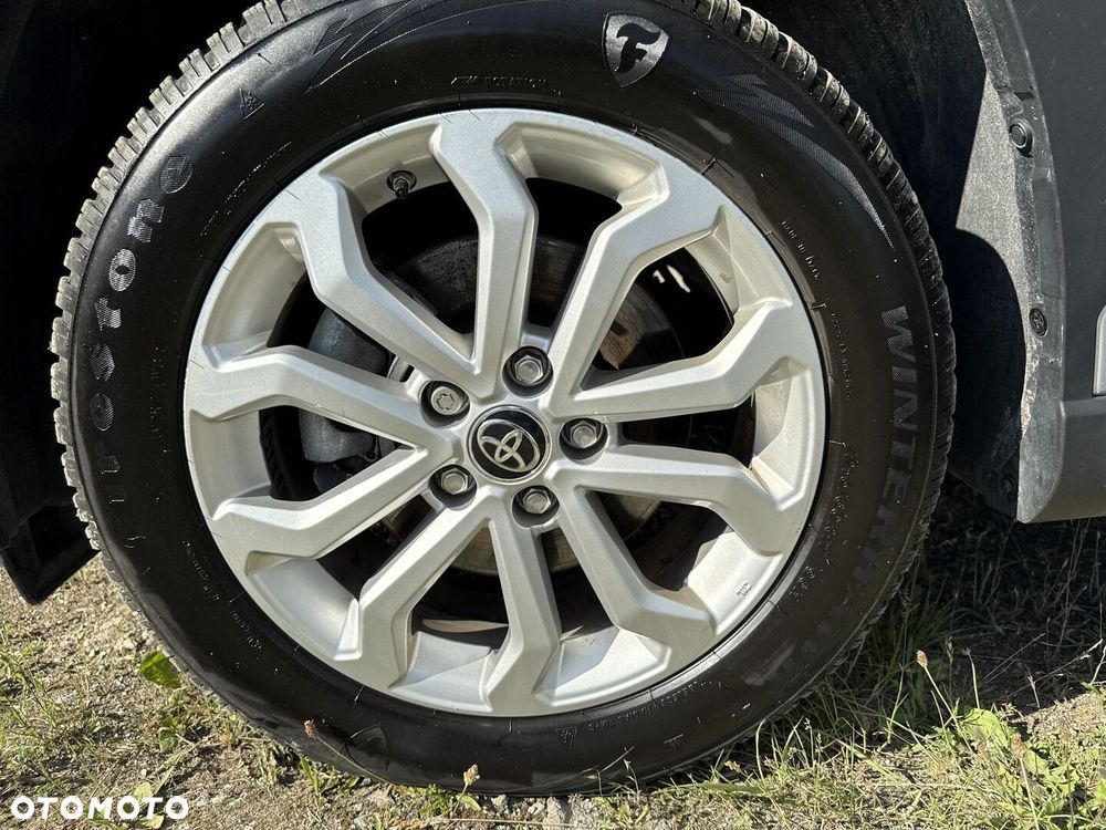 Toyota Corolla Cross - 18