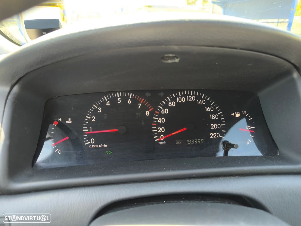 Toyota Corolla 1.6 VVT-i Edition - 11